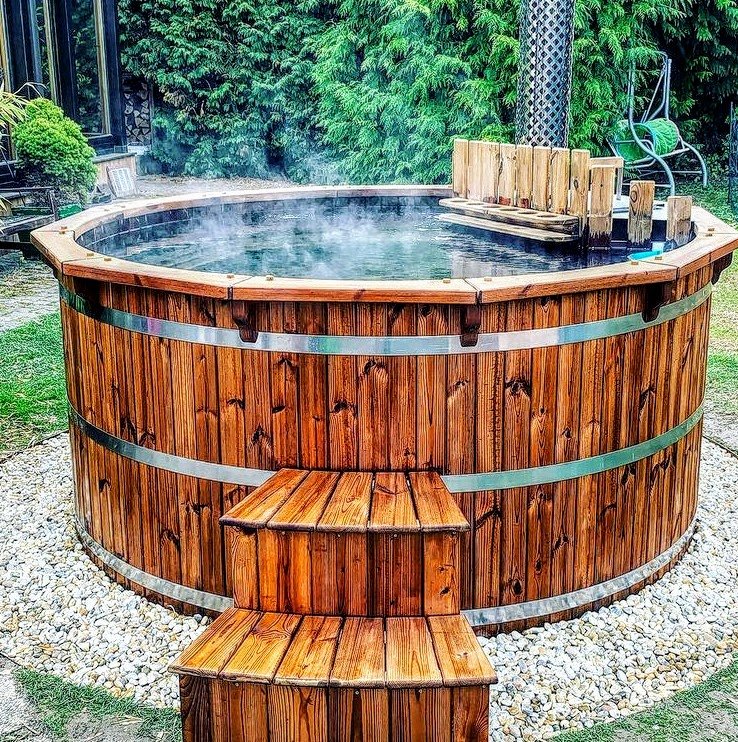 Wybor Idealnej Podstawy Do Jacuzzi Drewnianego Z Hydromasazem Podstawa Relaksu 3