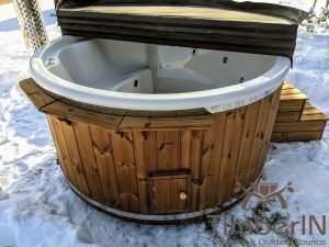 Balia Ogrodowa Z Jacuzzi (23)